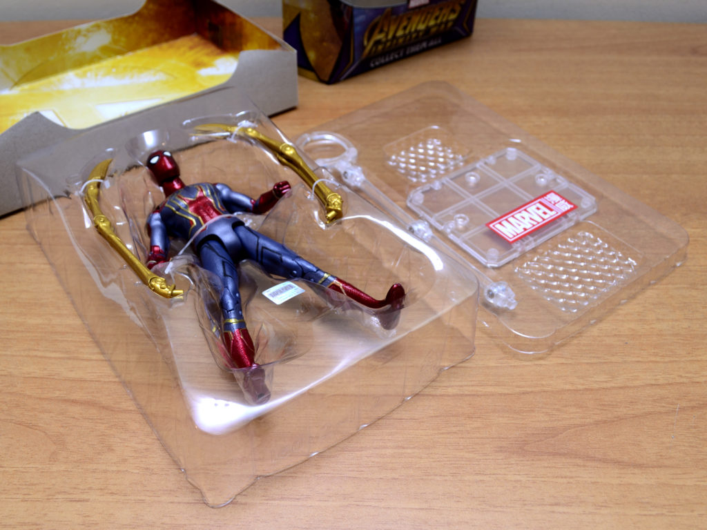 Avengers: Infinity War Iron Spider - Unboxing