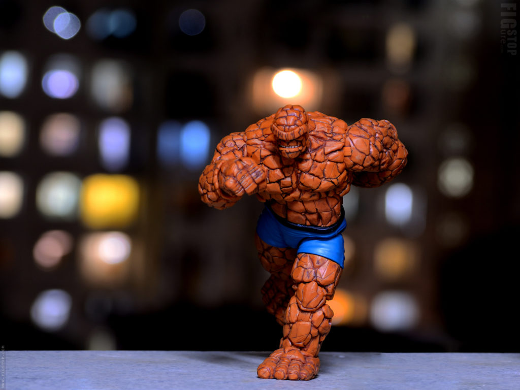 Walgreens Exclusive Marvel The Thing Angry Fist - Charging Pose