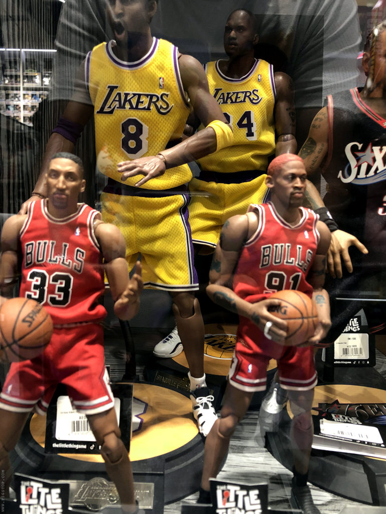 Basketball Figures - The Little Things - Dubai Mall